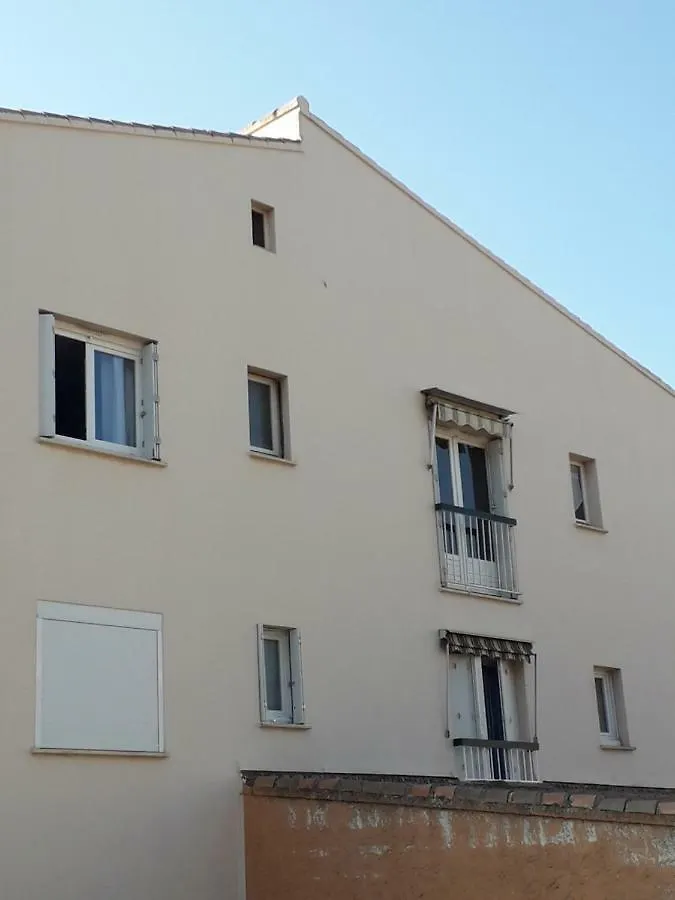 Bandol Nature Et Loisirs: Parking/ Piscine Apartment